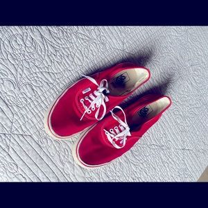 Vans authentic red